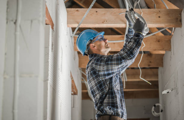 Best Licensed Electrician  in Hewlett, NY